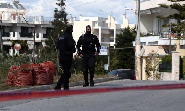 Δολοφονία Καραϊβάζ: Συνάντηση Χρυσοχοΐδη με αξιωματικούς της ΕΛΑΣ