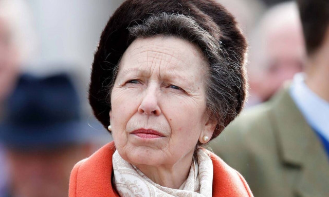 Λύγισε η πριγκίπισσα Άννα: Το συγκινητικό αντίο στον πατέρα της Φίλιππο