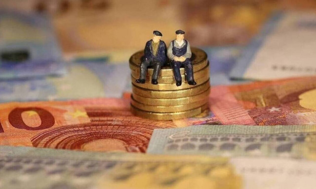 Ρεπορτάζ Newsbomb.gr: Δείτε ποιοι βγαίνουν τώρα στη σύνταξη - Αναλυτικοί πίνακες