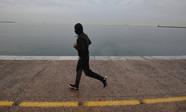 Θεσσαλονίκη: Παρέμβαση εισαγγελέα για συρροή κρουσμάτων σε χωριό - Ο ρόλος του αρνητή ιερέα