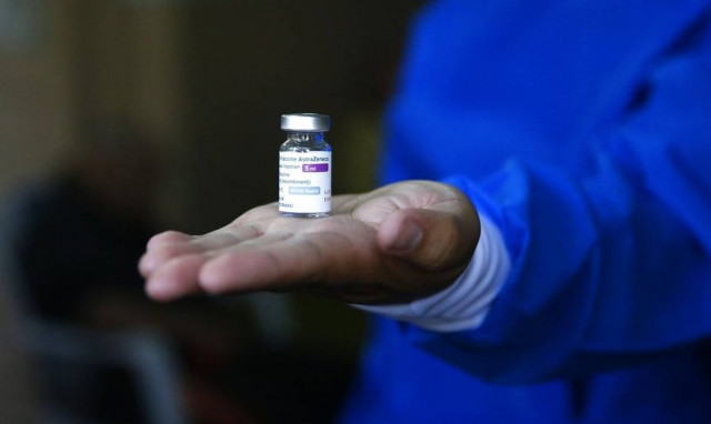 Καναδάς: Πρώτο περιστατικό θρόμβωσης μετά τη λήψη του εμβολίου της AstraZeneca
