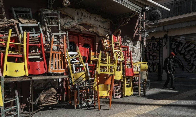 Εστίαση - Καταστήματα: Πώς και πότε θα ανοίξουν χωρίς περιορισμούς