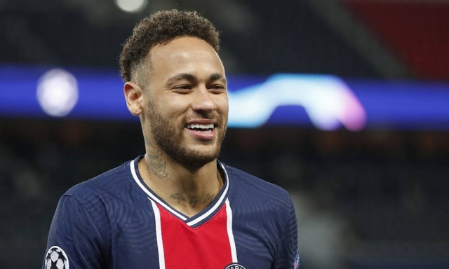 Champions League: Αδιανόητο! Τρία δοκάρια σε πέντε λεπτά ο Νεϊμάρ (video)