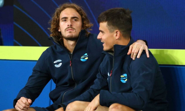 Τσιτσιπάς: Ήττα για Στέφανο και Πέτρο – Η καλή εμφάνιση δεν έφτασε