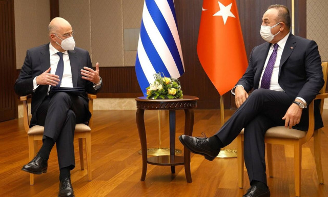 Γερμανικά ΜΜΕ: Επεισοδιακές οι δηλώσεις Δένδια - Τσαβούσογλου