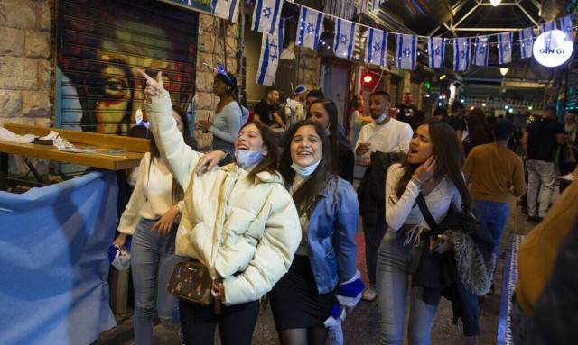 Κορονοϊός - Ισραήλ: Σταματάει να είναι υποχρεωτική η προστατευτική μάσκα