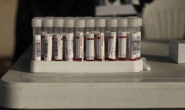 Κορονοϊός - Μεταλλάξεις: Τι αποκαλύπτουν δυο νέες έρευνες για το βρετανικό στέλεχος του ιού