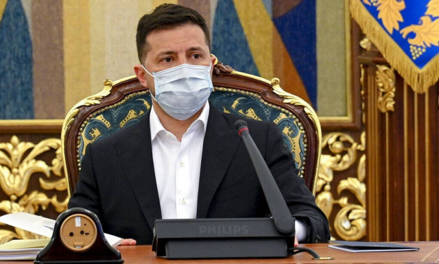 Ουκρανία: Ο πρόεδρος Ζελένσκι ζητεί την ένταξη της χώρας του στην ΕΕ και στο ΝΑΤΟ