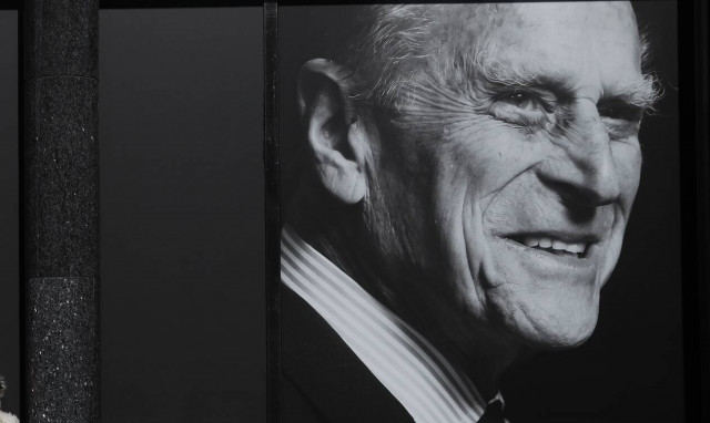 Πρίγκιπας Φίλιππος: Θα ταφεί με την ελληνική σημαία - Όλες οι λεπτομέρειες