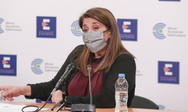 Covid-19 hospitals still under pressure as admissions rate stabilizes, Papaevangelou says