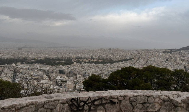 Weather forecast: Partly cloudy, light rain on Sunday