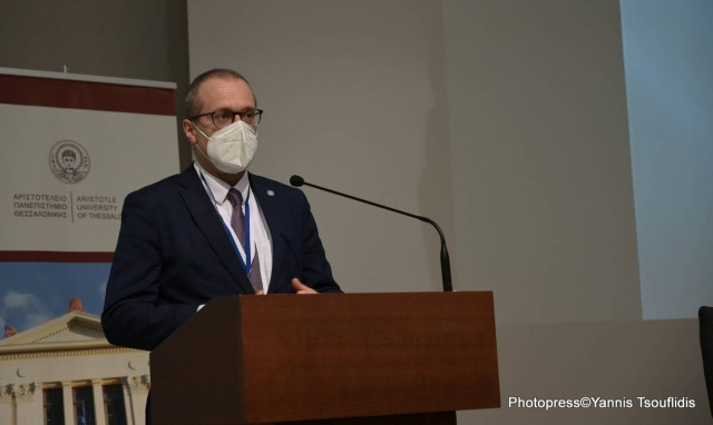 Διευθυντής Ευρώπης του ΠΟΥ: Όλα τα εμβόλια που έχουν εγκριθεί είναι ασφαλή και αποτελεσματικά