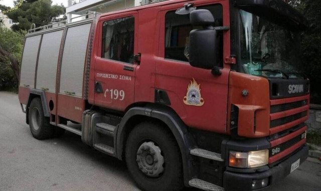 Φωτιά ΤΩΡΑ στην Άνοιξη