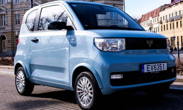 Το ηλεκτρικό Freze Nikrob κοστίζει κάτω από το ψυχολογικό όριο των 10.000 ευρώ