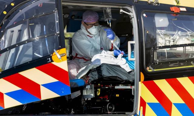 Κορονοϊός: Χαλάρωση του lockdown στην Ολλανδία παρά τα πολλά κρούσματα