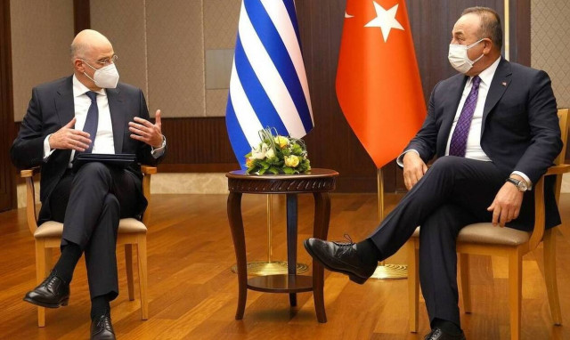 Ο Τσαβούσογλου δεν ξεχνά τον Δένδια: «Δεν συμπεριφέρθηκε έντιμα - Λύση 2 κρατών στην Κύπρο»