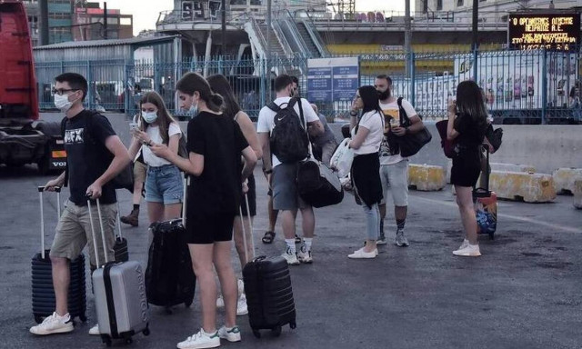 Πλακιωτάκης: Με πιστοποιητικό εμβολιασμού, rapid test και self test τα ταξίδια με πλοίο