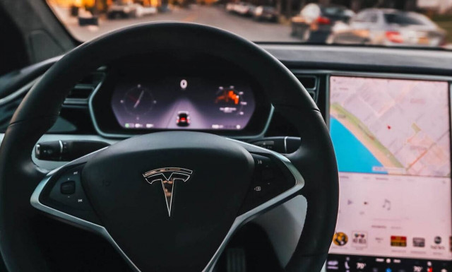 Τραγικό τροχαίο με Tesla και το Autopilot σε λειτουργία