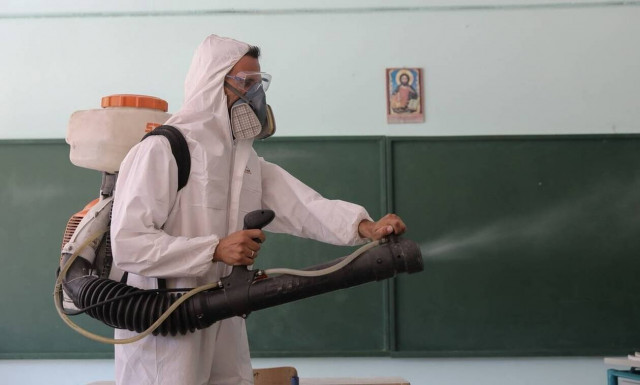 Κλειστά σχολεία λόγω κορονοϊού την Τετάρτη (21/4): Δείτε ΕΔΩ την αναλυτική λίστα