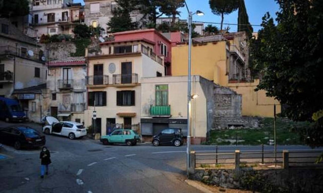 Απίστευτο: Δημόσιος υπάλληλος στην Ιταλία έκανε «κοπάνα» για… 15 χρόνια!