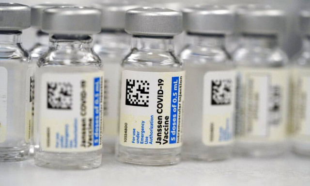 ΗΠΑ: Τρεις θάνατοι από θρομβοεμβολή μετά από εμβόλιο της Johnson & Johnson