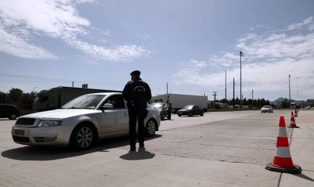 Παγώνη: Η μείωση των διασωληνωμένων σχετίζεται με την αύξηση θανάτων - Τι είπε για τις μετακινήσεις