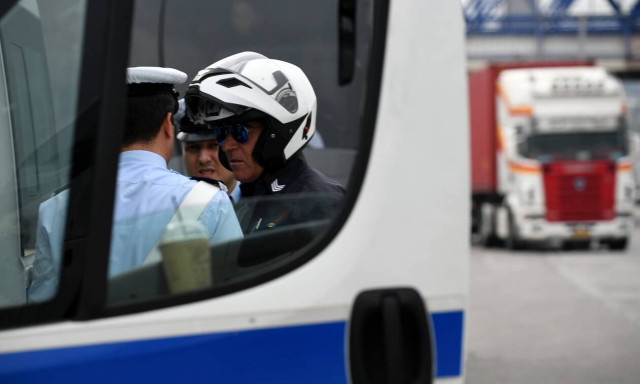 Μετακίνηση εκτός νομού: Τι ισχύει ως τις 10 Μαΐου - Για ποιους λόγους επιτρέπεται κατ' εξαίρεση