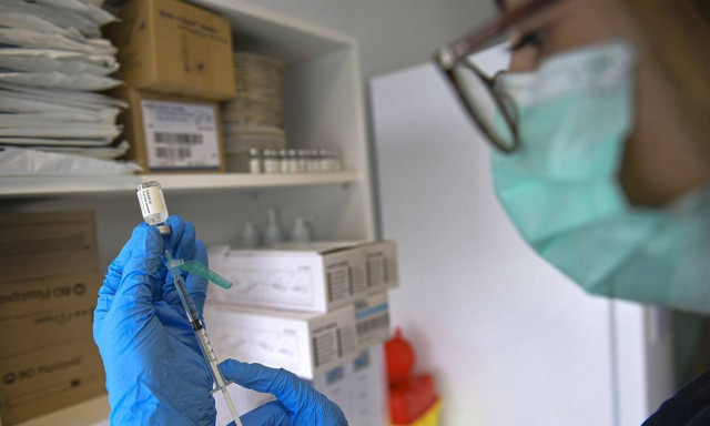 Ισπανία: Για πρόκληση σωματικών βλαβών κατηγορείται ένας Ισπανός που μόλυνε 22 ανθρώπους με Covid-19