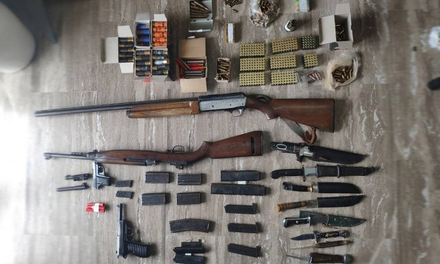 Ηράκλειο: Έκρυβε στο σπίτι του ένα μίνι οπλοστάσιο