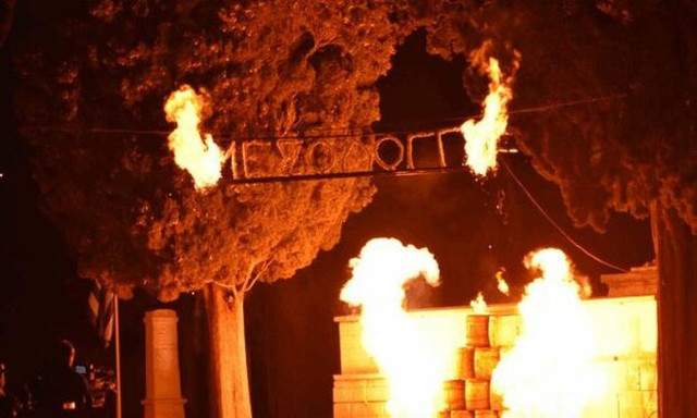 Έξοδος του Μεσολογγίου: Ρίγη συγκίνησης στην αναπαράσταση της Ανατίναξης του Καψάλη