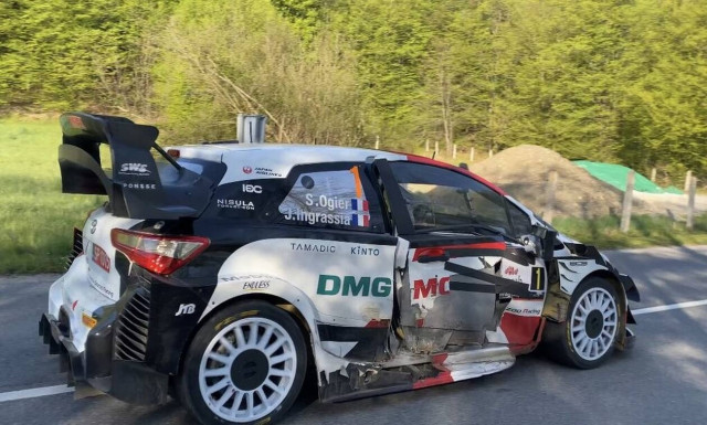 WRC: Απίστευτο! Ο παγκόσμιος πρωταθλητής τράκαρε με ΙΧ – Δείτε το ατύχημα (video)
