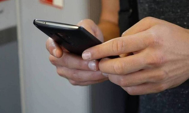 SMS στο 13033: Έρχεται η κατάργησή του - Δείτε την ημερομηνία