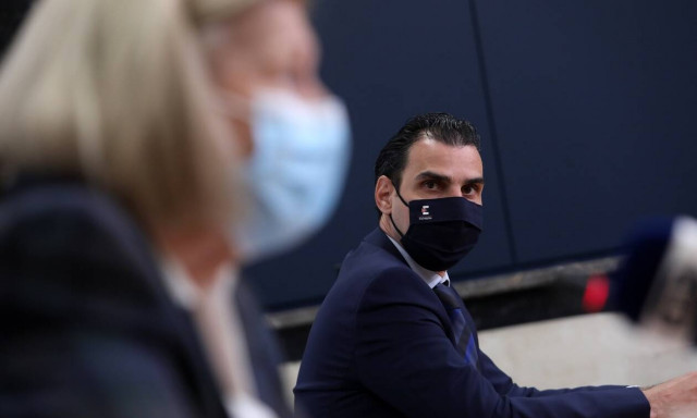 LIVE η ενημέρωση για την πορεία της πανδημίας από το υπουργείο Υγείας