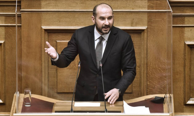 Τζανακόπουλος στο Newsbomb.gr: Οδοστρωτήρας η ΝΔ στα εργασιακά - Κήρυξε πόλεμο στους μισθωτούς