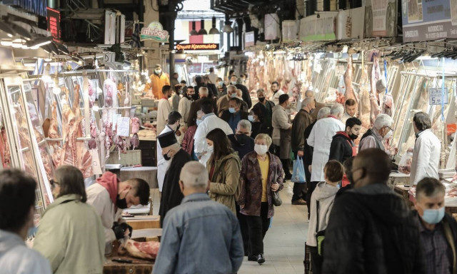 Βαρβάκειος: Η κίνηση στην αγορά - Ποιο θα είναι φέτος το κόστος του οβελία