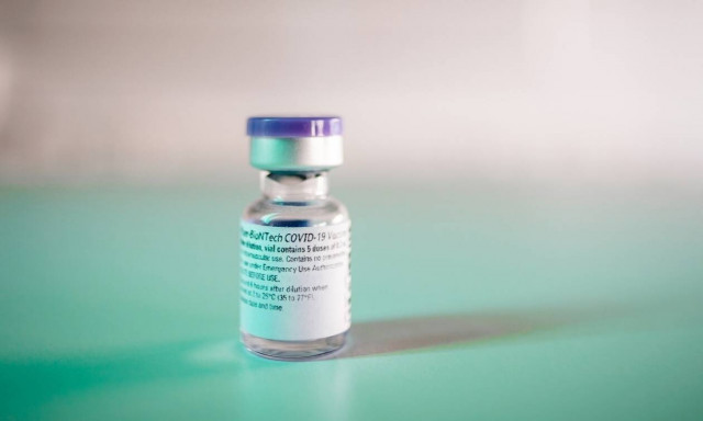 Λινού στο Newsbomb.gr: Δεν πρέπει να χορηγείται το εμβόλιο της AstraZeneca στις γυναίκες 30 ετών