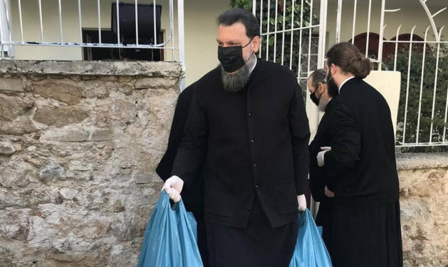 «Δέματα Αγάπης» από την Ι.Μ. Νέας Ιωνίας