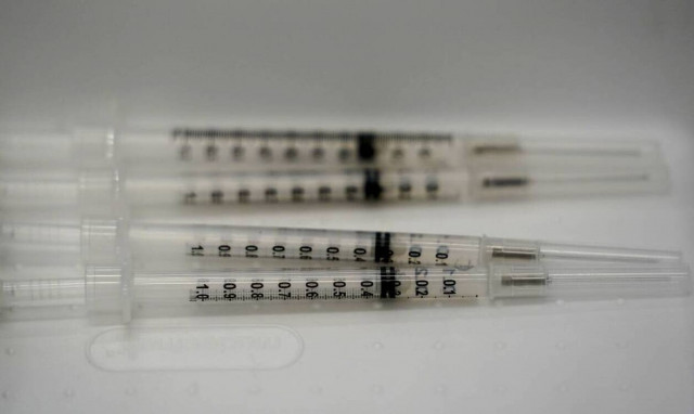 Κορονοϊός: Σχέδιο της κυβέρνησης για εμβολιασμούς κατ΄οίκον - Ποιες ηλικίες θα αφορούν