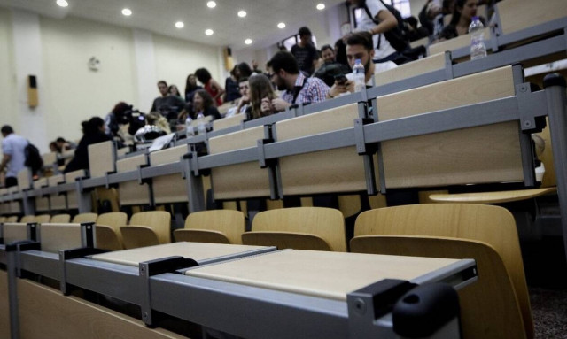 Υπουργείο Παιδείας: Ξεκινούν πρακτικές και εργαστηριακές ασκήσεις φοιτητών - Ανακοίνωση Κεραμέως