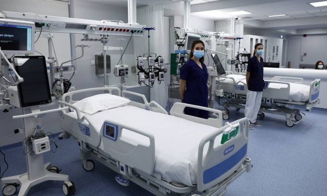 Νοσοκομείο εντατική ΜΕΘ