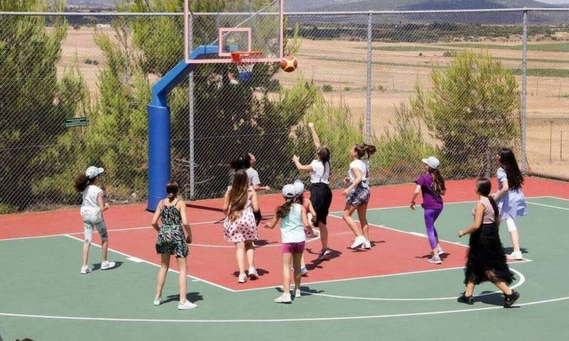 ΟΑΕΔ: Ολοκληρώνονται στις 8 Μαΐου οι αιτήσεις για το κατασκηνωτικό πρόγραμμα 2021