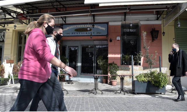 Επιστρέφουν τα καφέ - μπαρ από Δευτέρα 3 Μαΐου - Έρχονται ανακοινώσεις για το άνοιγμα