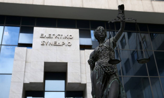 «Ναι» από το Ελεγκτικό Συνέδριο για τη μίσθωση 300 λεωφορείων