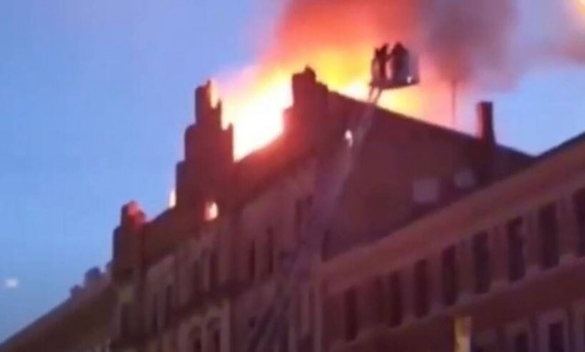 Λετονία: Φονική πυρκαγιά με οκτώ νεκρούς σε παράνομο τουριστικό ξενώνα στη Ρίγα