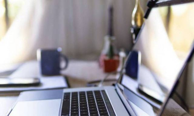 Εργάνη: Μέχρι πότε παρατείνεται η τηλεργασία