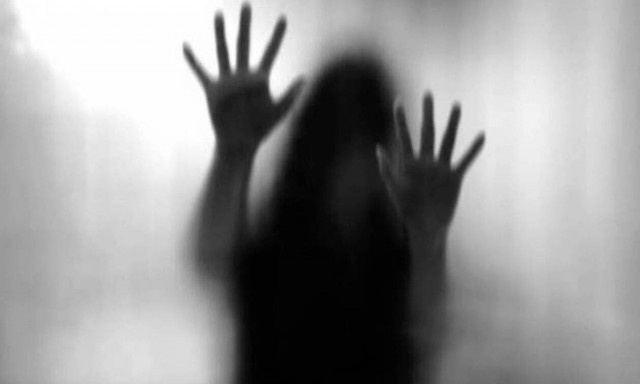 Πάτρα: 30χρονη κατήγγειλε βιασμό από τον εργοδότη της