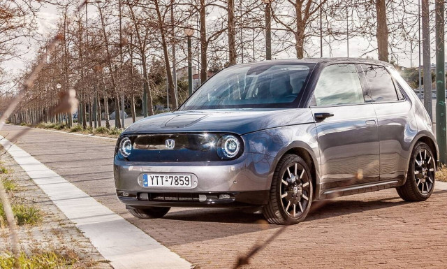 Δοκιμή Honda e (154 PS): Έτσι θα είναι όλα τα αυτοκίνητα στο άμεσο μέλλον;