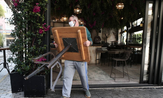 Βασιλακόπουλος: Γιατί απαγορεύτηκε η μουσική σε καφέ και εστίαση (vid)