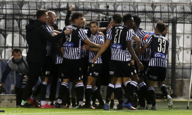 ΠΑΟΚ - ΑΕΚ 2-1: Τα έφερε... Τούμπα και πέρασε στον τελικό - Κόντρα στον Ολυμπιακό για το τρόπαιο