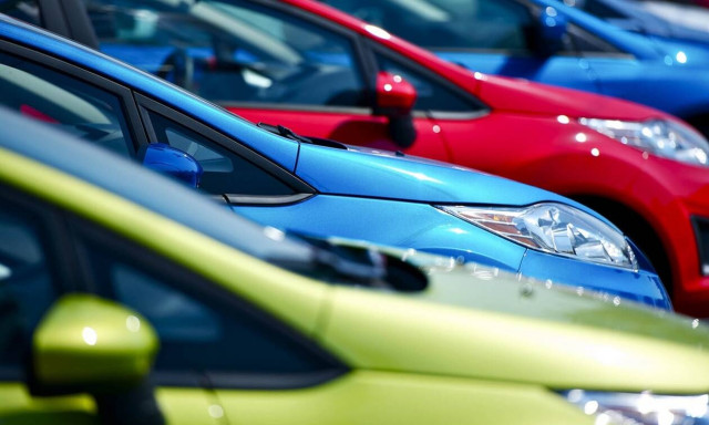 Πόσο μεγάλο ρόλο παίζει το χρώμα στην αξία μεταπώλησης ενός αυτοκινήτου;